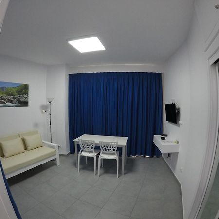 Apartamentos Juan Perez- Viviendas Vacacionales Las Palmas Exterior photo