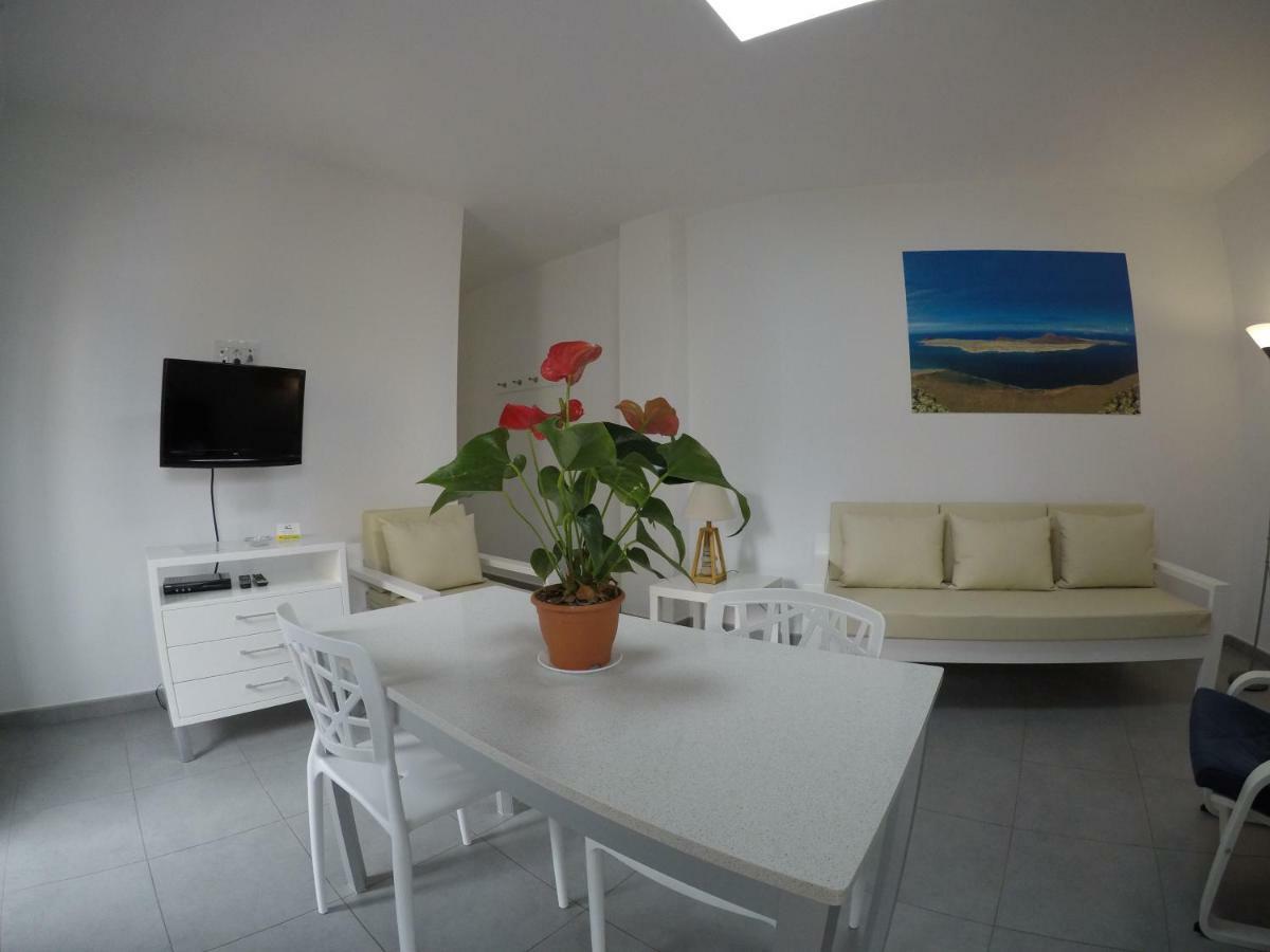 Apartamentos Juan Perez- Viviendas Vacacionales Las Palmas Exterior photo